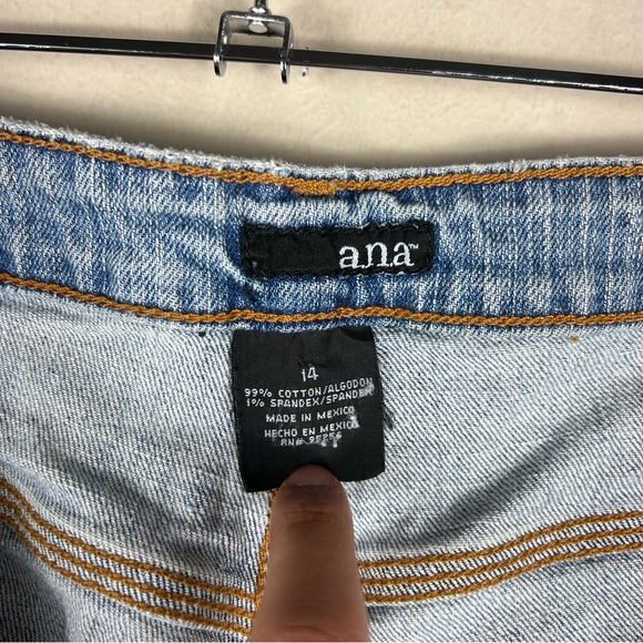 Vintage Y2K Floral Bedazzled Embellished Patch Bootcut Low Rise Jeans - Picture 5 of 7